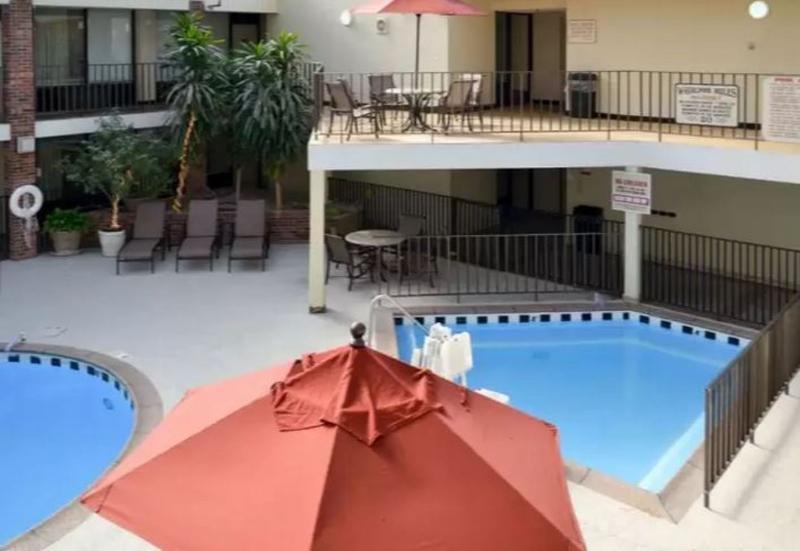 Vettecity Hotel Боулинг Грин Экстерьер фото